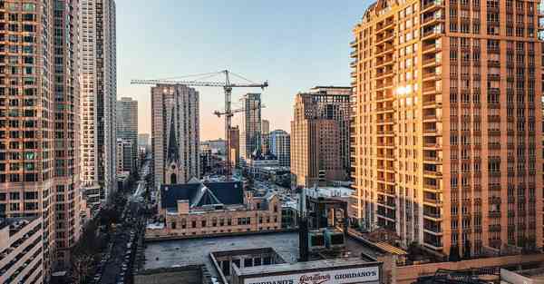 进博会智能推拿机器人