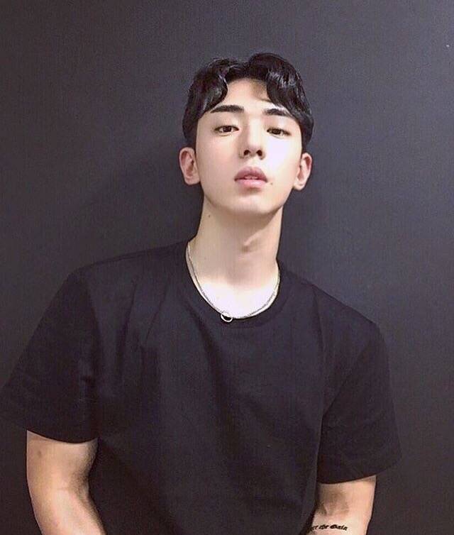 弘灵全武