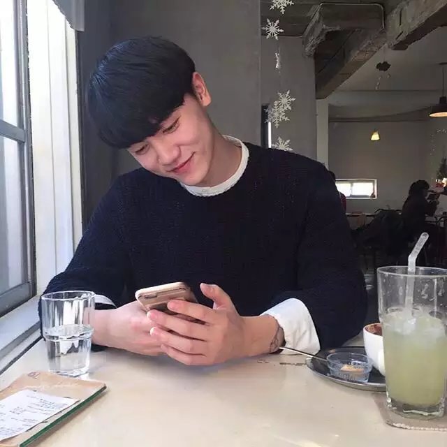 邰影怡信
