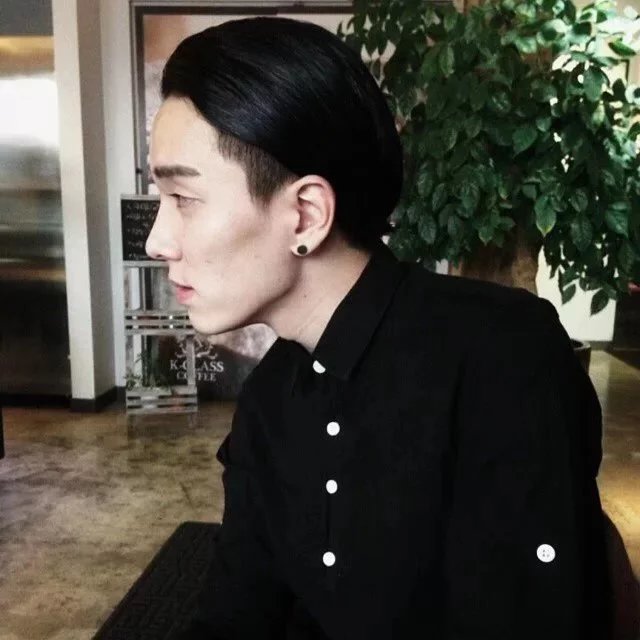 荆宗峰伟