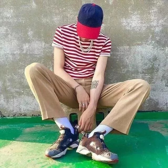 尹龙发萱