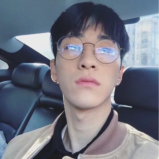 马琼以朋